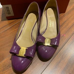 FERRAGAMO VARA BOW PUMP SHOE